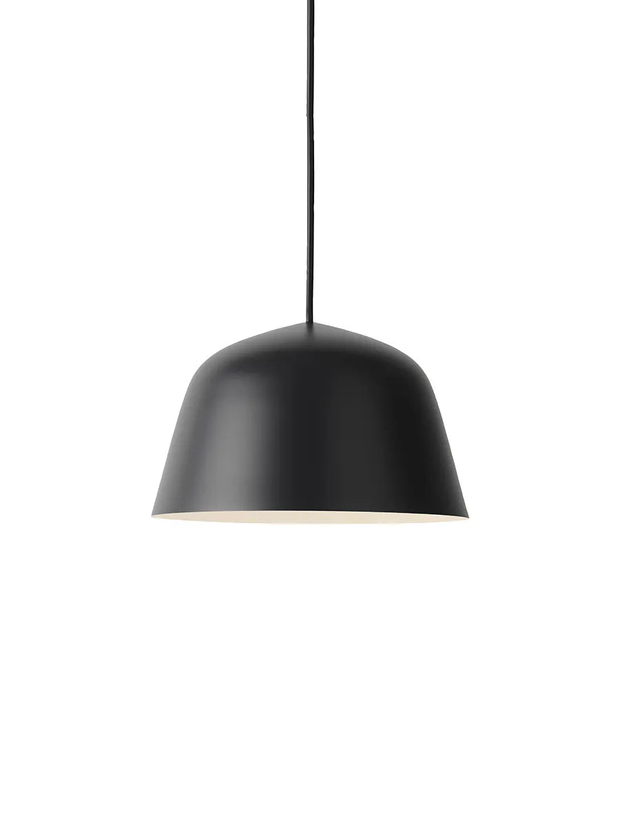 Ambit Pendant Lampe, Ø 25 cm von Muuto - Schwarz - Jacobsen Plus