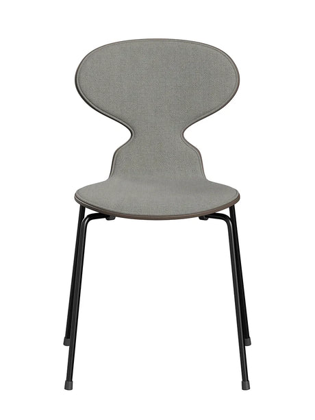 3101 Myren Stol, forsidepolstret af Arne Jacobsen - Deep Clay farvet ask-Sunniva 153 tekstil / Brown Bronze - Jacobsen Plus