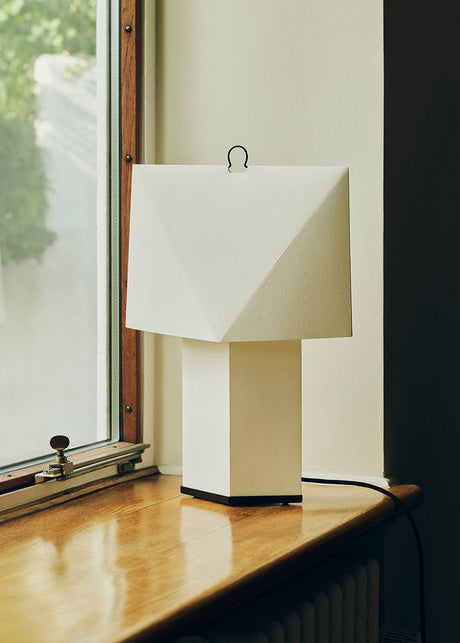 Aplat Table Lamp, 66 cm von Hay - 2 - Jacobsen Plus