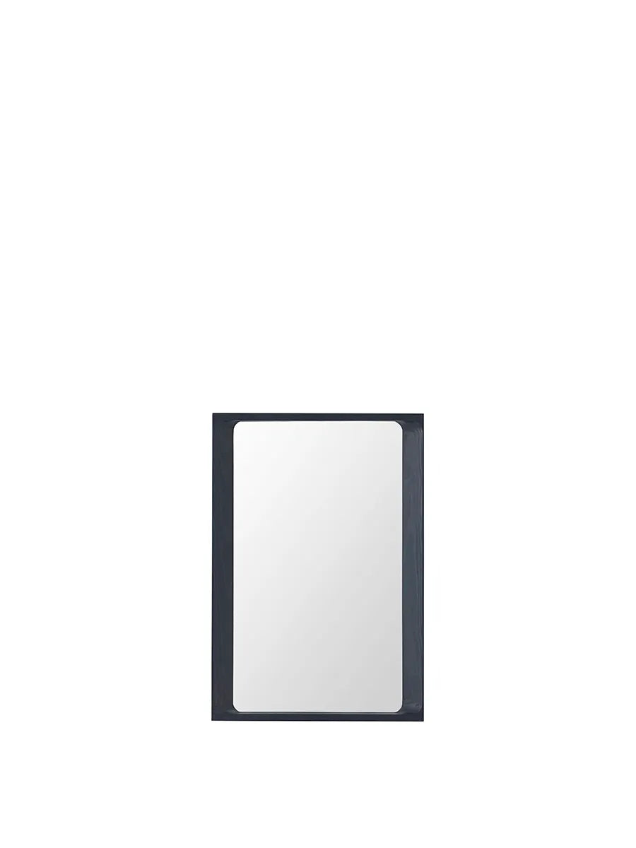 Arced Mirror, 80x55 von Muuto - Mitternachtsblau - Jacobsen Plus