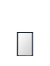 Arced Mirror, 80x55 von Muuto - Mitternachtsblau - Jacobsen Plus
