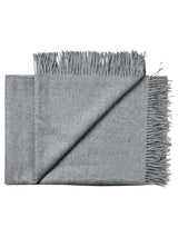 Arequipa Decke, medium grey von Silkeborg Uldspinderi - 1 - Jacobsen Plus