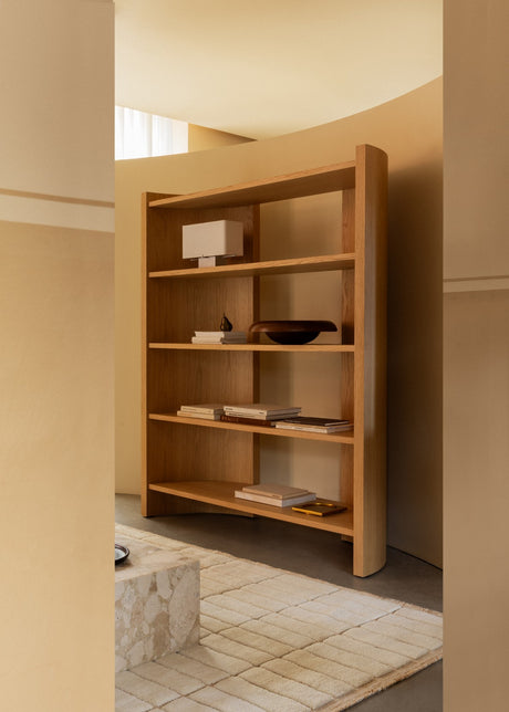 Crescent reol, egefiner fra Audo Copenhagen - 1 - Jacobsen Plus