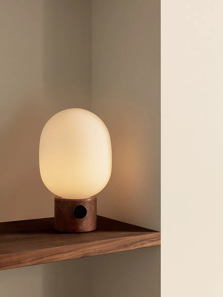 JWDA Tischlampe, roter Travertinstein von Audo Copenhagen - 3 - Jacobsen Plus