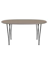 Piet Hein B612 Superellipse Esstisch, 150 x 100 cm von Fritz Hansen - Brown Ottawa m. alukant - Schwarzes Gestell - Jacobsen Plus