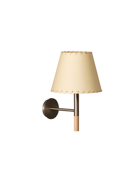BC2 Wandleuchte von Santa and Cole - Genähtes beiges Pergament - Jacobsen Plus