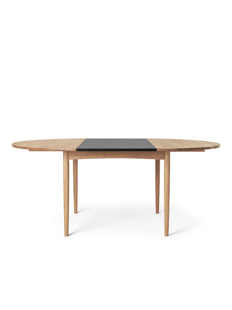 BM0121 Esstisch, geölte Eiche von Børge Mogensen - Inkl. 1 Zusatzplatte, schwarz MDF - Jacobsen Plus