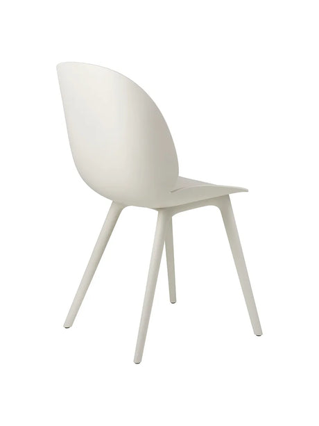 Beetle Outdoor Speisestuhl von GUBI - Alabasterweiß - Jacobsen Plus