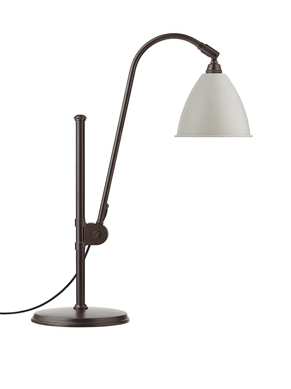 Bestlite BL1 Bordlampe fra GUBI - Classic White - Black Brass - Jacobsen Plus