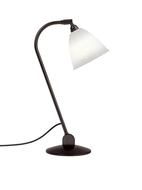 Bestlite BL2 Tischleuchte von GUBI - Porzellan - Black Brass - Jacobsen Plus