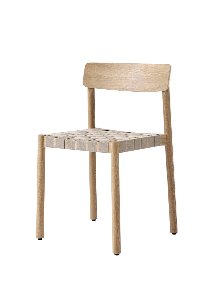 Betty TK1 Esszimmerstuhl von &Tradition - 1 - Jacobsen Plus