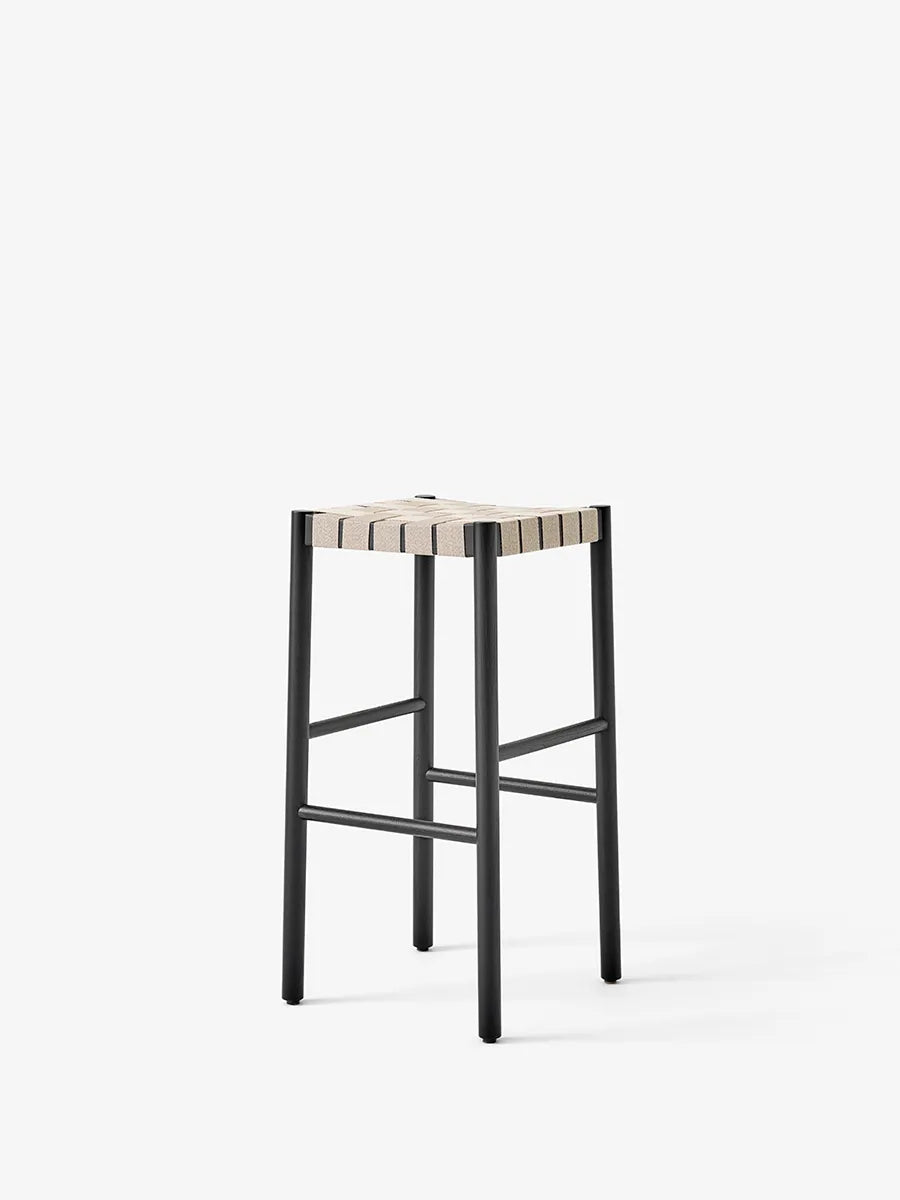 Betty Barstol TK8 fra &Tradition - Black-Natural - Jacobsen Plus