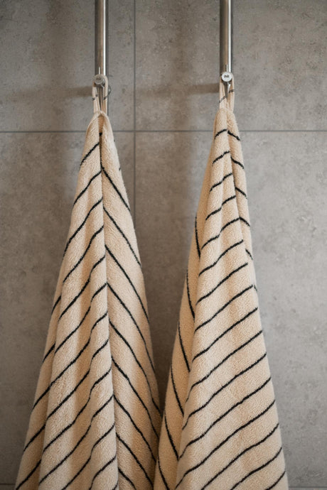 Naram towel - Creme & Ink von Bongusta - 30 x 30 cm - Jacobsen Plus