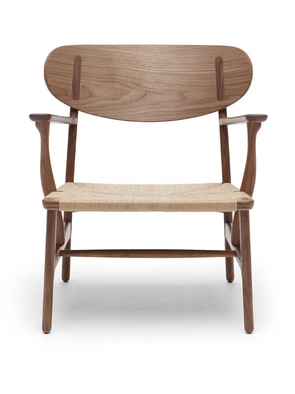CH22 Lounge-Sessel von Hans J. Wegner - Walnuss - geölt / Natur - Jacobsen Plus