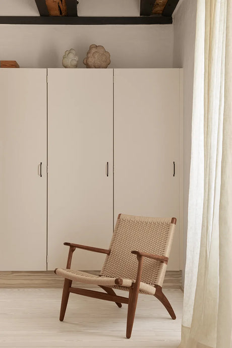 CH25 Lounge-Sessel, Walnuss, Öl von Hans J. Wegner - 2 - Jacobsen Plus