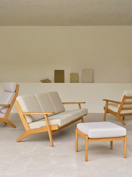 CH293 3 pers. Sofa von Hans J. Wegner - Geölte Eiche - Antoni 813 - Jacobsen Plus