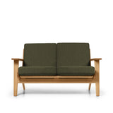 CH292 2 Pers. Sofa von Hans J. Wegner - Geölt Eg - Bute Storr 3732 Camouflage - Jacobsen Plus