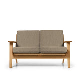 CH292 2 Pers. Sofa von Hans J. Wegner - Geölt Eiche - Bute Storr 8006 Natural - Jacobsen Plus