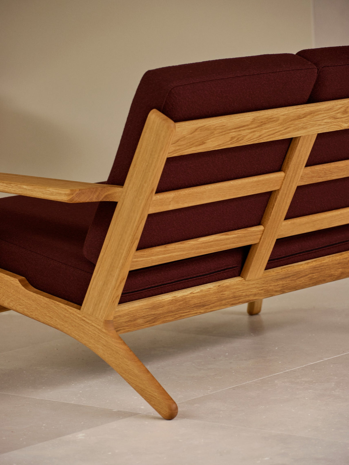 CH292 2 Pers. Sofa von Hans J. Wegner - 5 - Jacobsen Plus
