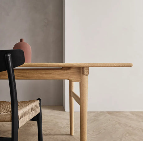 CH23 Esszimmerstuhl, schwarze Eiche von Hans J. Wegner - 4 - Jacobsen Plus