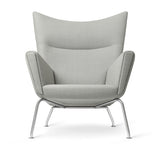 CH445 Wing Chair von Hans J. Wegner - Textil: Passion 13101 - Jacobsen Plus