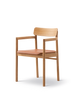 Post Spisebordsstol olieret eg, sædepolstret omni 07 cognac læder fra Fredericia Furniture