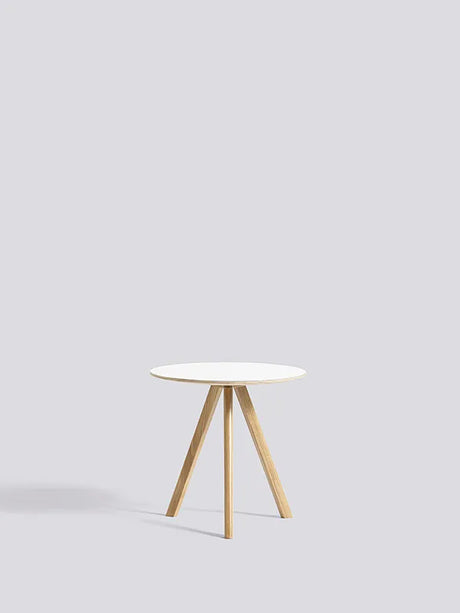 Copenhague CPH20 Sofabord, Ø50 cm fra Hay - Lakeret eg / Hvid laminat - Jacobsen Plus
