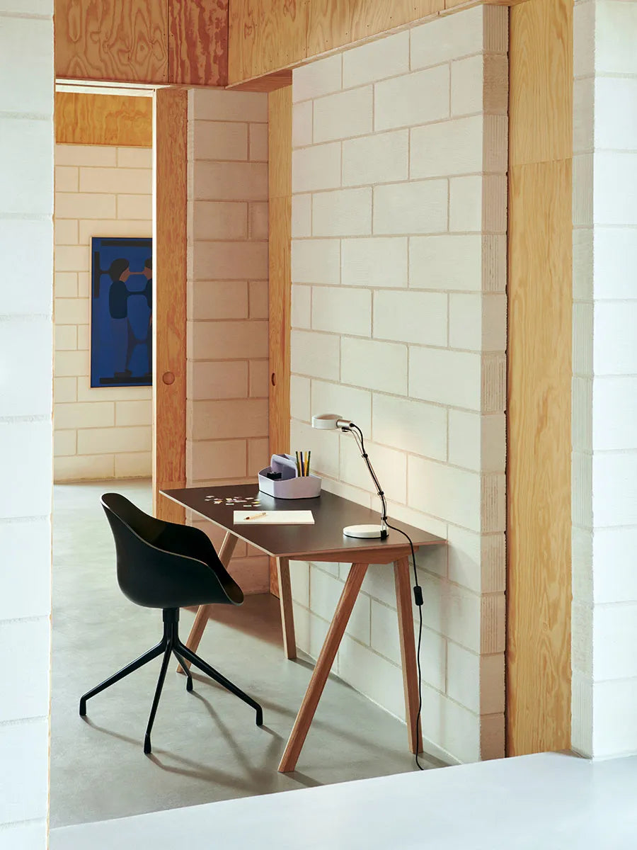 CPH90 Schreibtisch, 130 cm von HAY