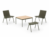 Ville Loungeset in Teak & Bronze Green mit 1 Loungetisch, 1 Hocker und 2 Stühlen von &Tradition - 1 - Jacobsen Plus