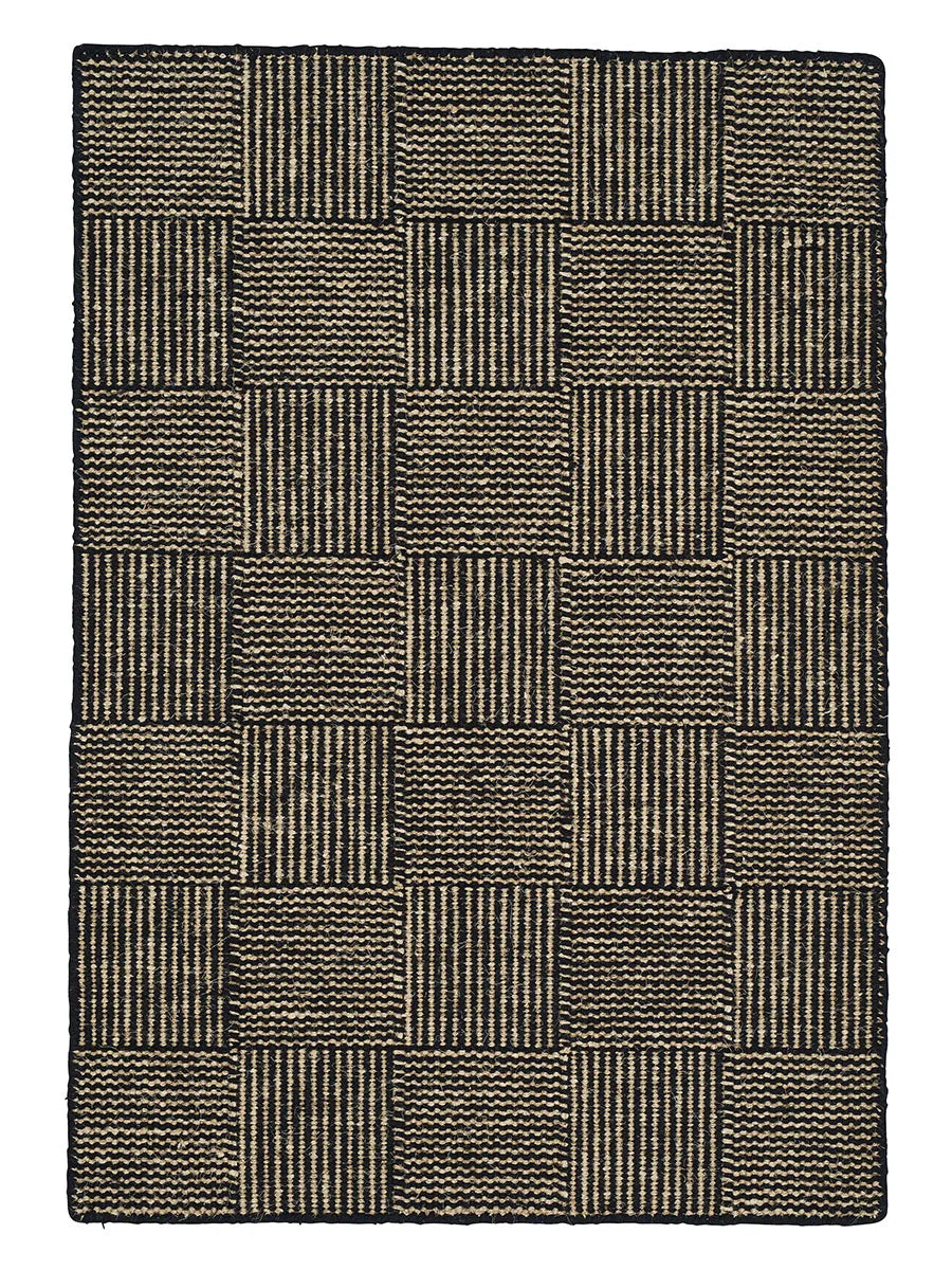 Chess Teppich von Linie Design - Schwarz / 140 x 200 cm - Jacobsen Plus