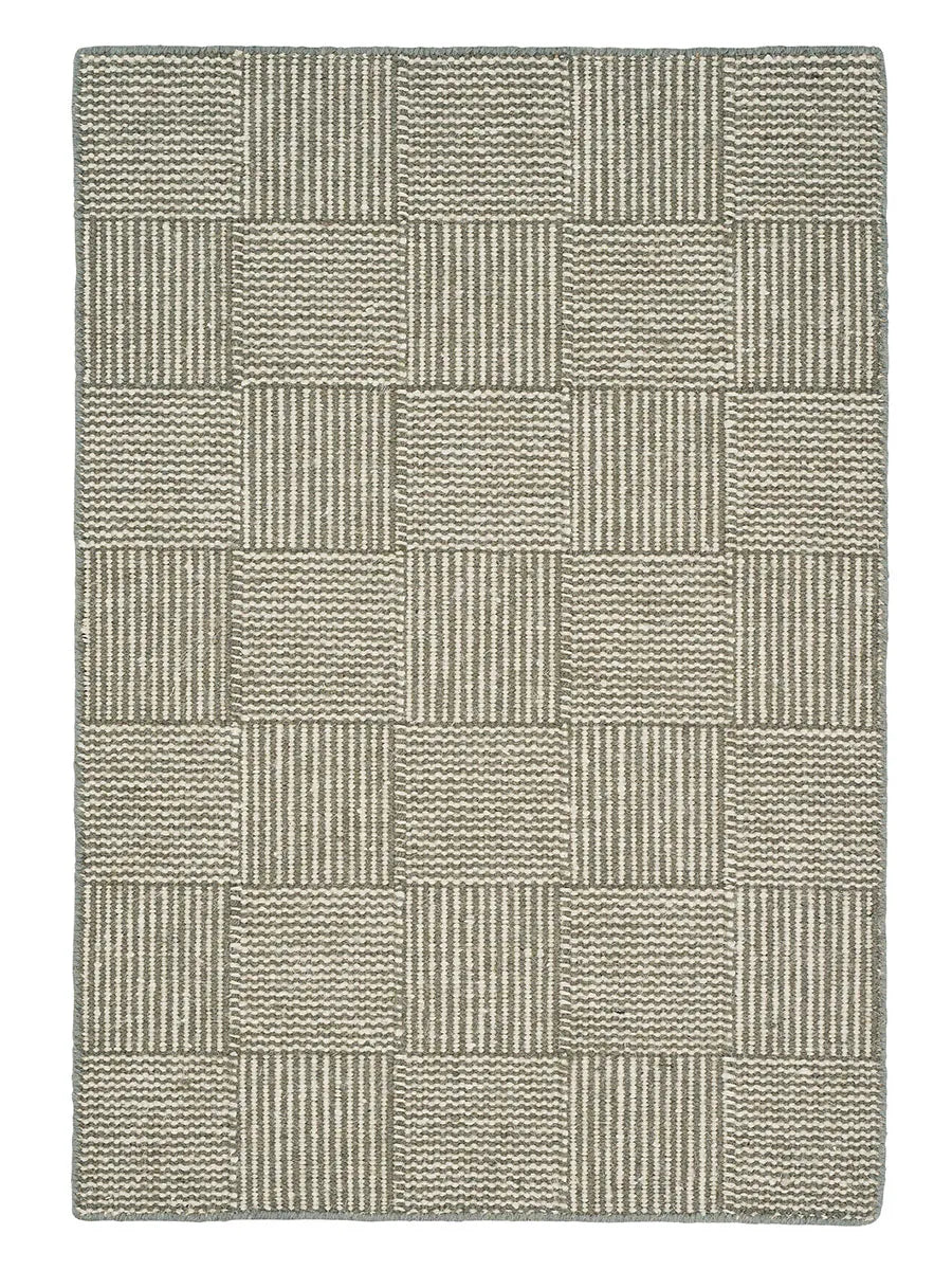 Chess Teppich von Linie Design - Moos / 140 x 200 cm - Jacobsen Plus