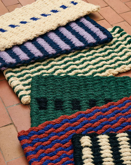 Coco Door Mat von Hay - Dunkelgrün und Weiß - Jacobsen Plus