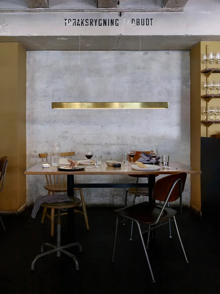 I Model Pendelleuchte, kabellos von Anour