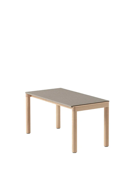 Couple Coffee Table, 40 x 84 cm von Muuto - Taupe - Eiche / Wavy - Jacobsen Plus