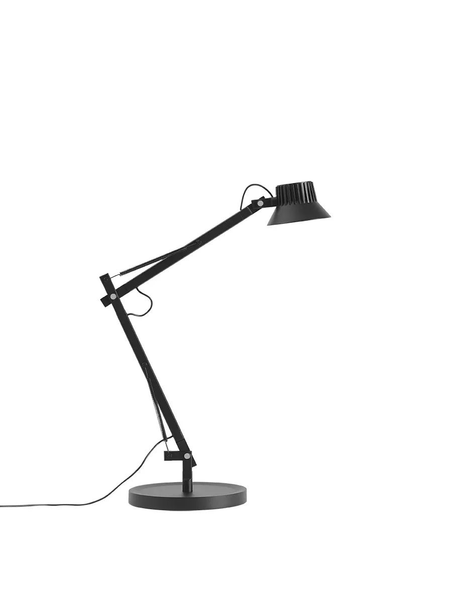 Dedicate S2 Bordlampe fra Muuto - 1 - Jacobsen Plus