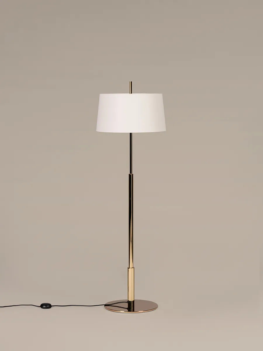 Diana Stehleuchte von Santa and Cole - 6 - Jacobsen Plus