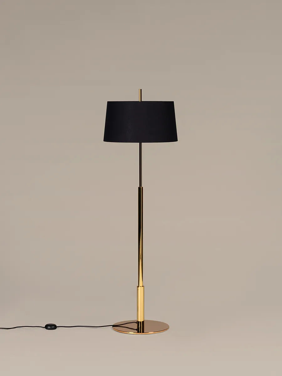 Diana Stehleuchte von Santa and Cole - 8 - Jacobsen Plus