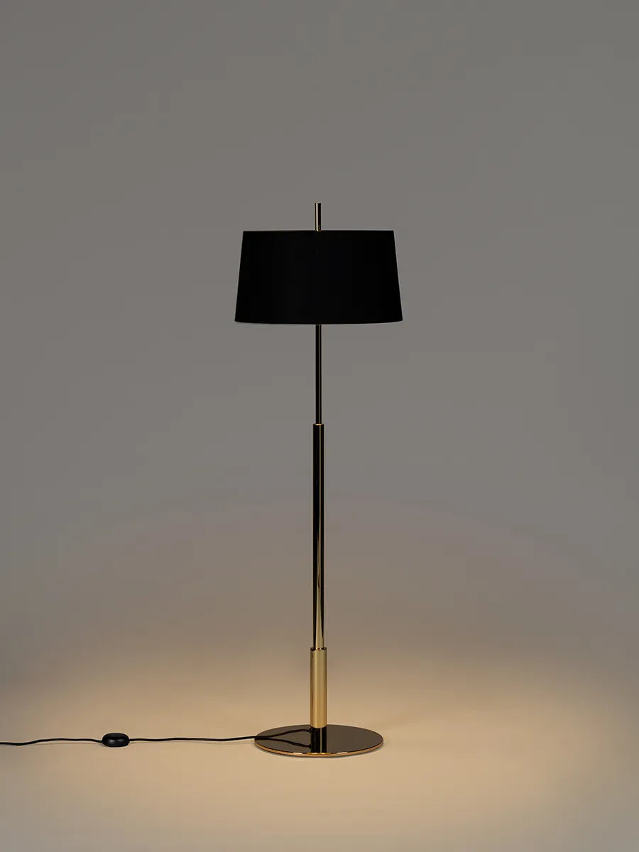 Diana Stehleuchte von Santa and Cole - 9 - Jacobsen Plus