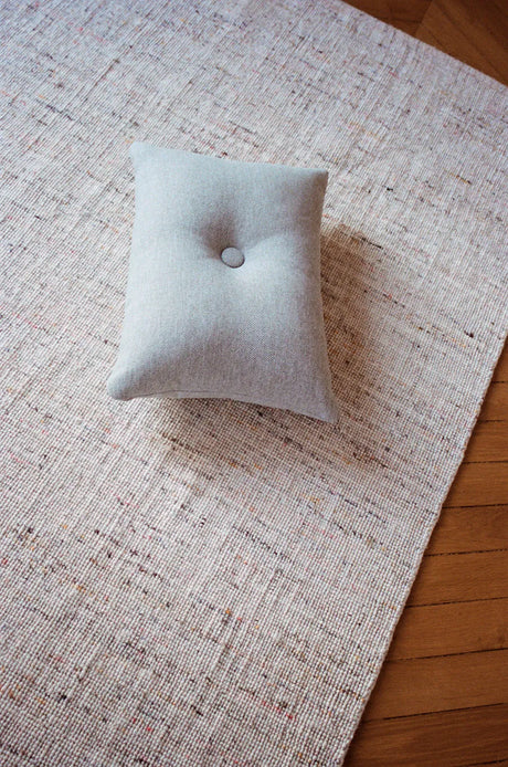Dot Cushion Mode von Hay - Warmgrau - Jacobsen Plus