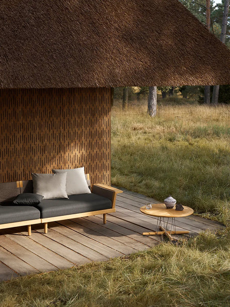 E023 Embrace Outdoor Couchtisch, Ø80 von Carl Hansen & Søn - 4 - Jacobsen Plus