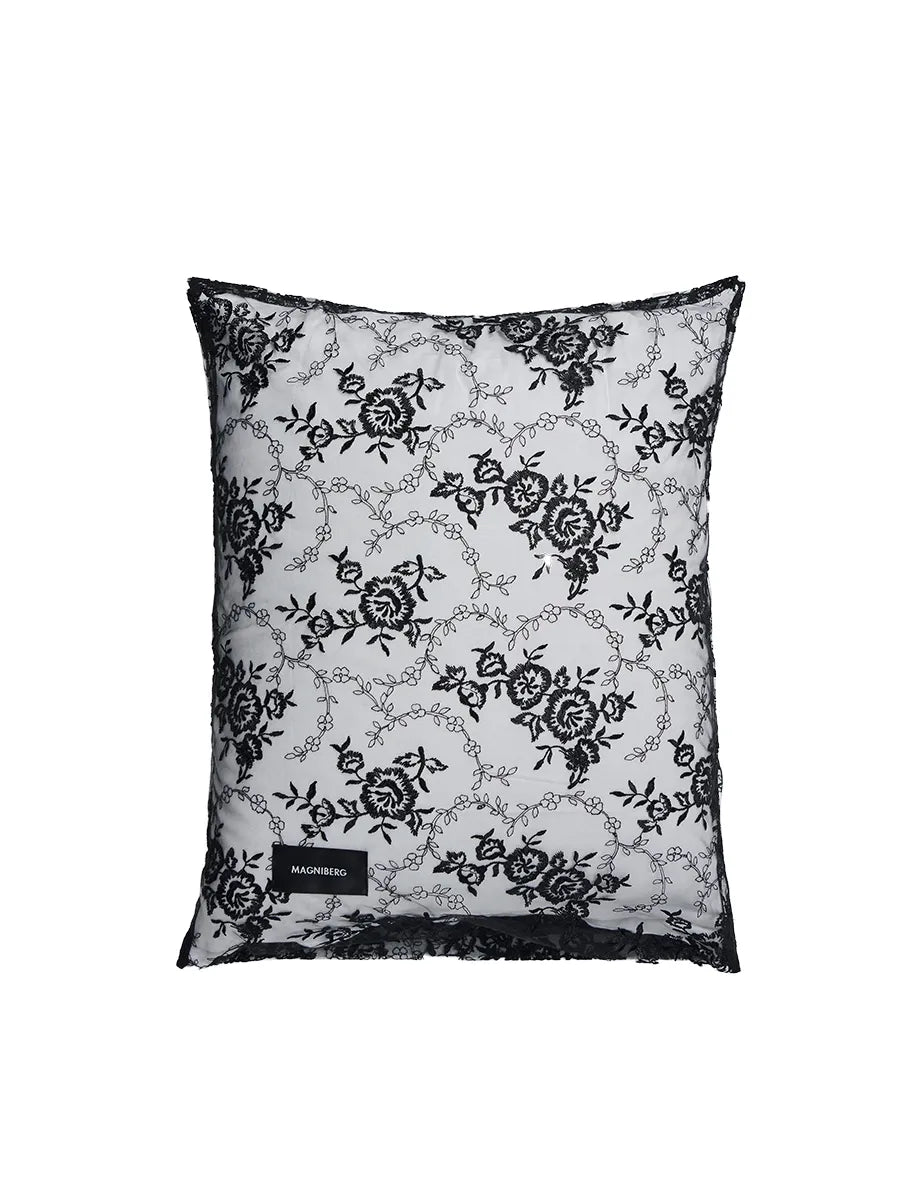 Rose Lace Pillow Cover Single von Magniberg - 1 - Jacobsen Plus