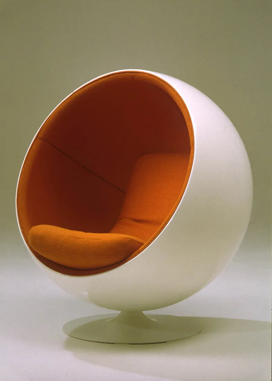 The Ball Chair von Eero Aarnio - 2 - Jacobsen Plus