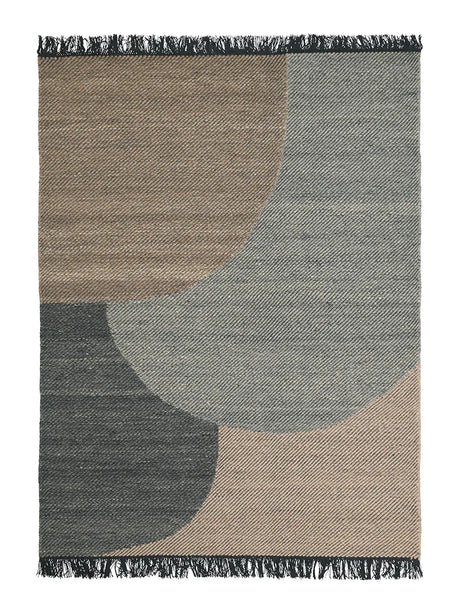 Eik Teppich von Linie Design - Holzkohle / 140 x 200 cm - Jacobsen Plus