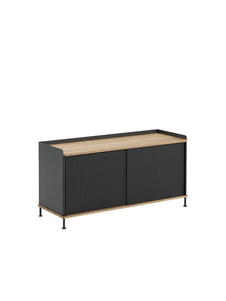 Enfold Sideboard, 124 x 45 cm fra Muuto - Black - Jacobsen Plus