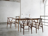 Y-stol CH24, Valnød lak af Hans J. Wegner - 3 - Jacobsen Plus