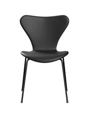 3107 Stuhl, vollgepolstert Essential Leder Schwarz/Schwarz Gestell von Arne Jacobsen