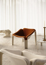 F300 Lounge Chair von GUBI - 1 - Jacobsen Plus