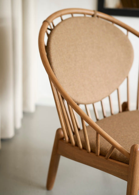 FDB Møbler - J166 Jørna Sessel von Poul M. Volther - Lackiert Eiche - Beige (Textil) - Jacobsen Plus