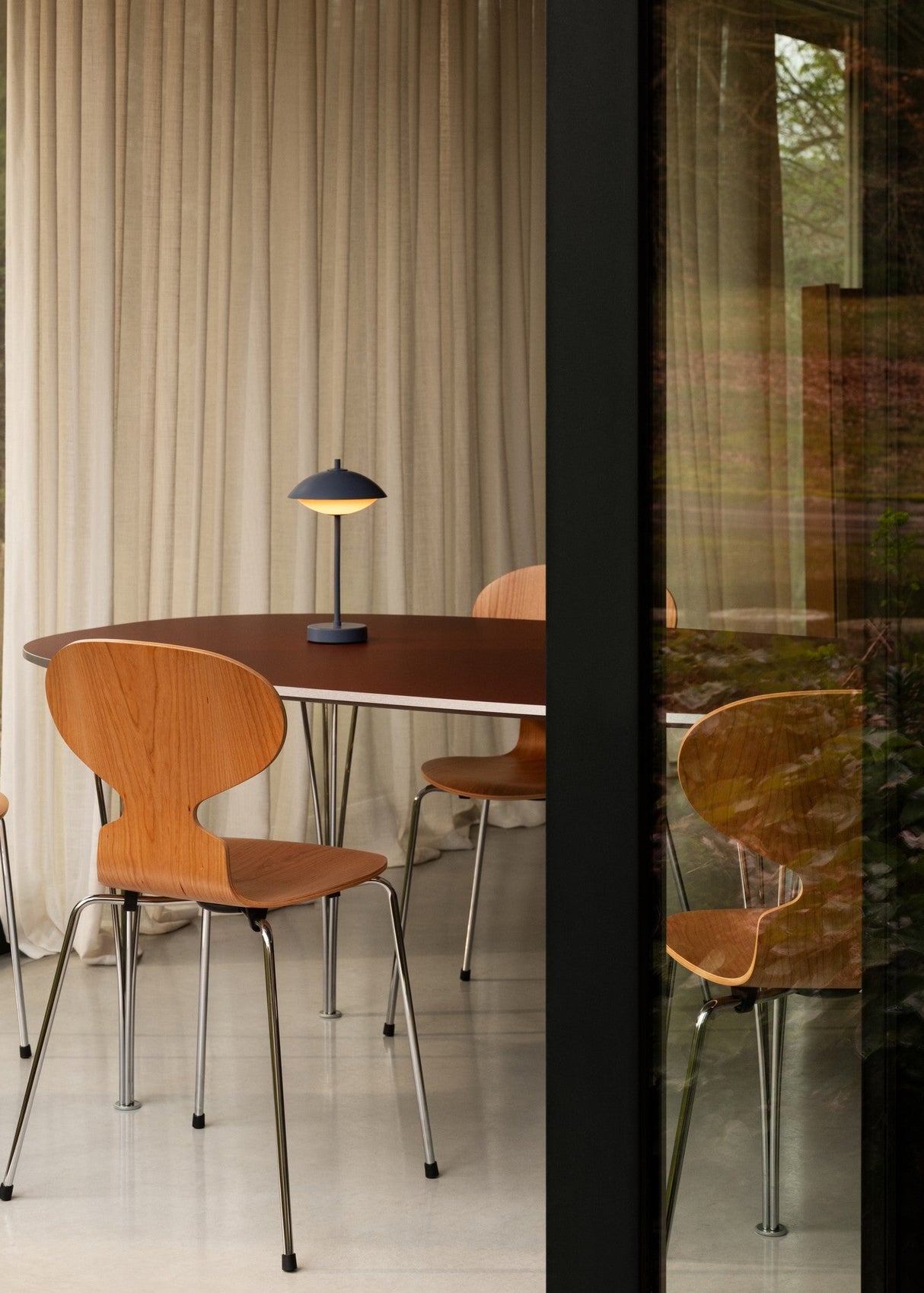 3101 Ant Chair” / Die Ameise Stuhl lackiert von Arne Jacobsen - 2 - Jacobsen Plus