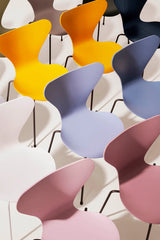 3107 Serie 7 Stuhl lackiert von Arne Jacobsen - 3 - Jacobsen Plus